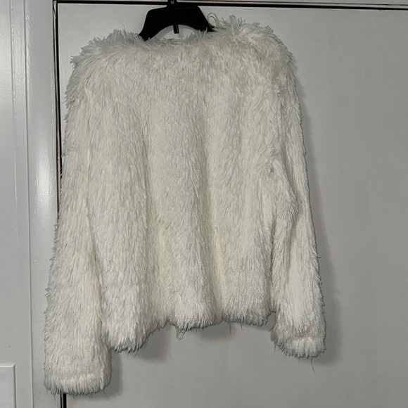 White fuzzy jacket/cardigan. No stains. Great condition. - Picture 2 of 2